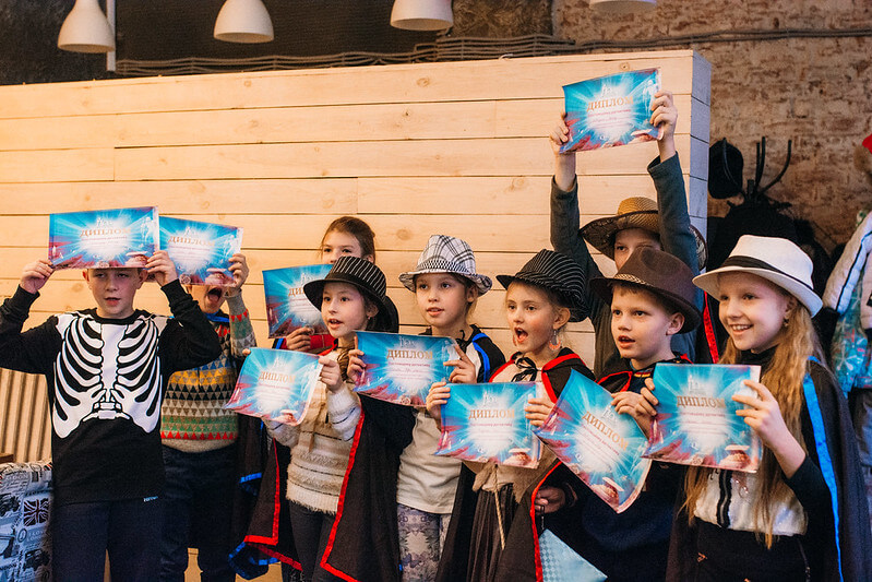 Как отметить Новый год классом — идеи для младших школьников в Запоріжжя