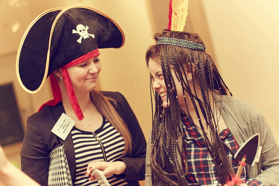 У рольовому квесті можна бути ким завгодно — піратом, багатієм або індіанцем.