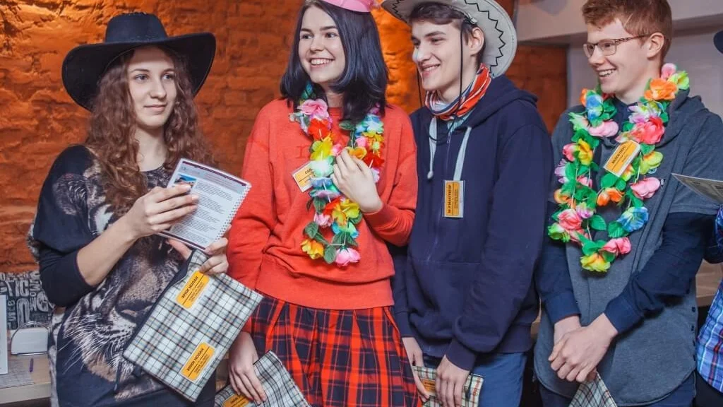 Підлітки стануть героями улюблених фільмів, книг або відомими історичними персонажами.