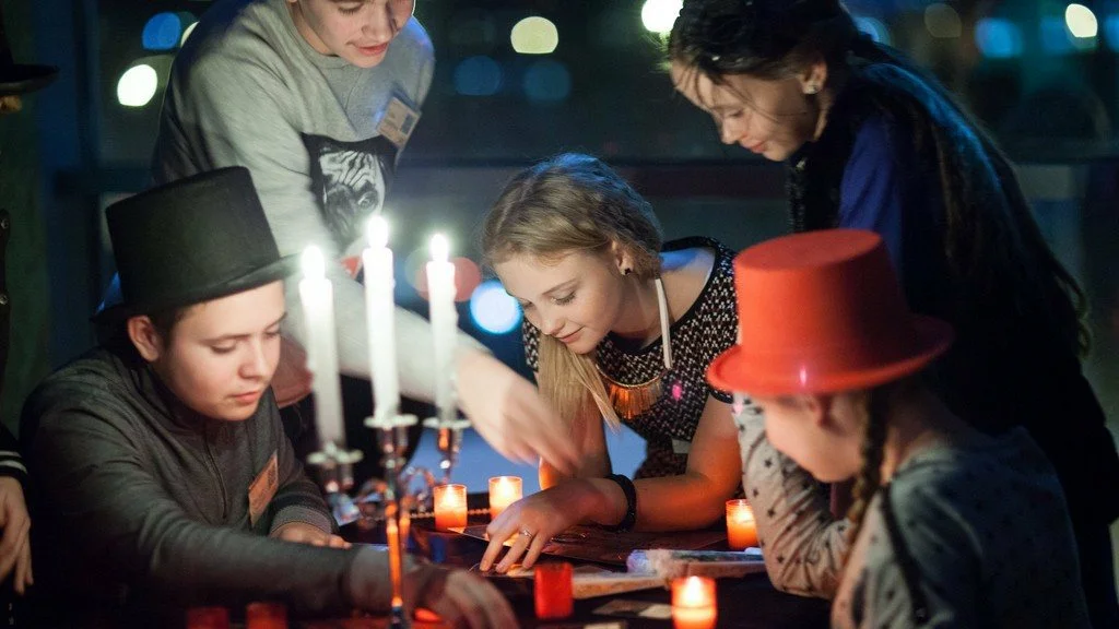 Квест «Спіритичний сеанс»